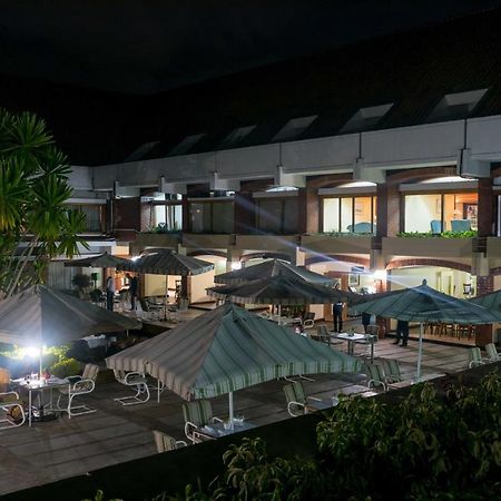 Sunbird Capital Hotel Lilongwe Exterior photo