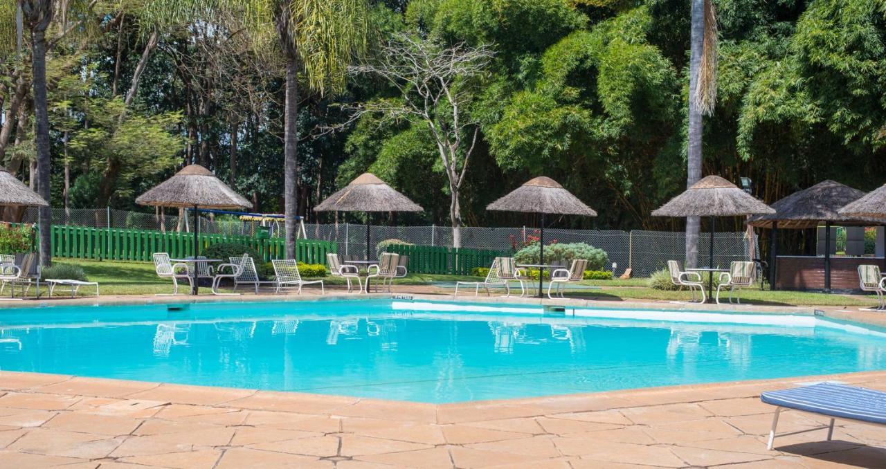Sunbird Capital Hotel Lilongwe Exterior photo
