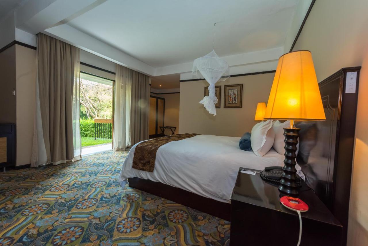 Sunbird Capital Hotel Lilongwe Exterior photo