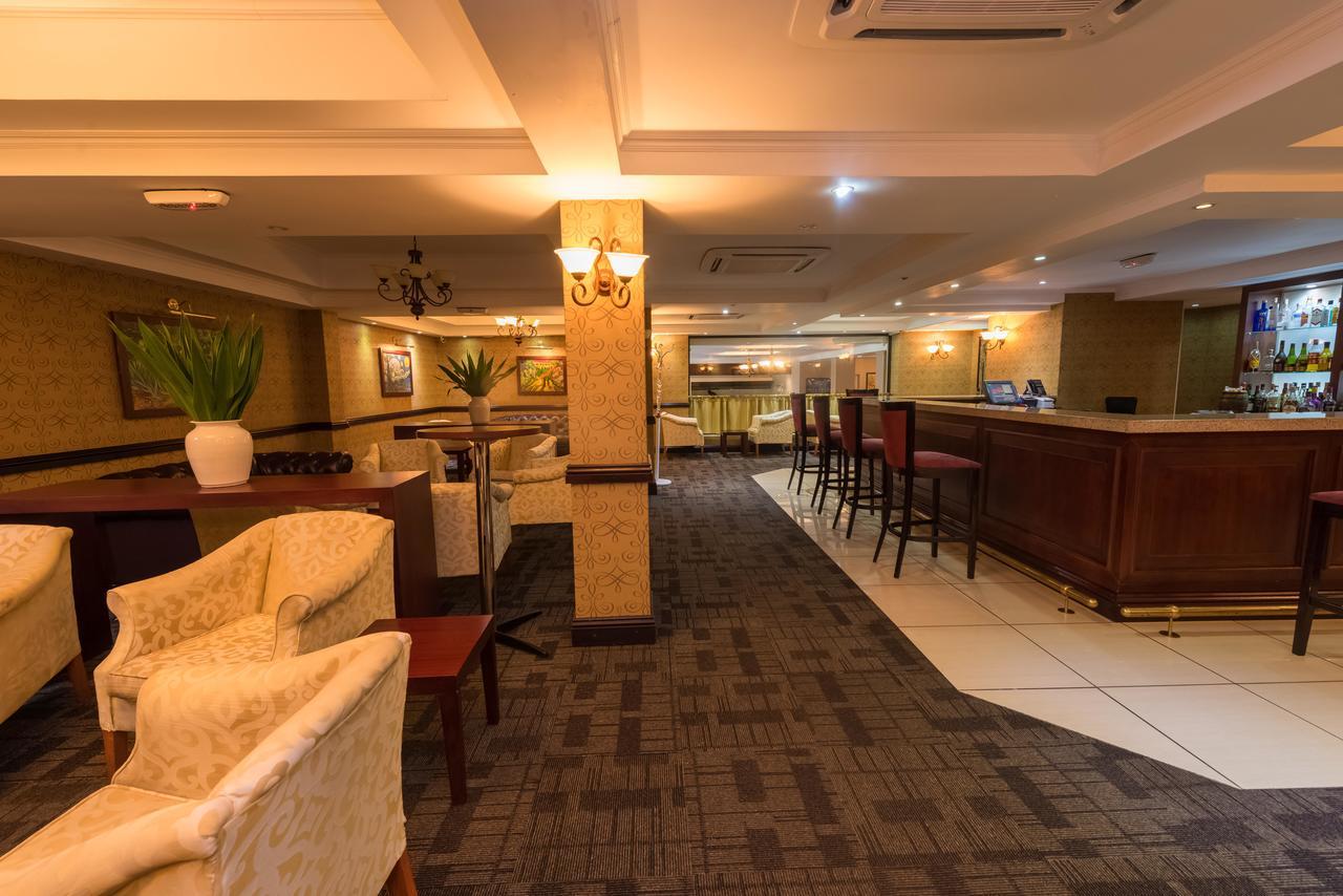 Sunbird Capital Hotel Lilongwe Exterior photo
