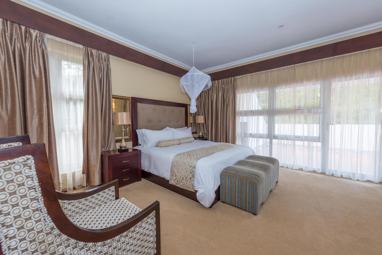Sunbird Capital Hotel Lilongwe Exterior photo
